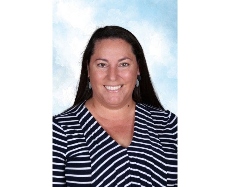 Copy of DA - Gallery - Staff Portraits - Gallery Block Template - Staff Portrait (5)